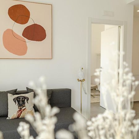 Apartament Apulialux - Exclusive And Modern City View, Private Parking Bari Zewnętrze zdjęcie